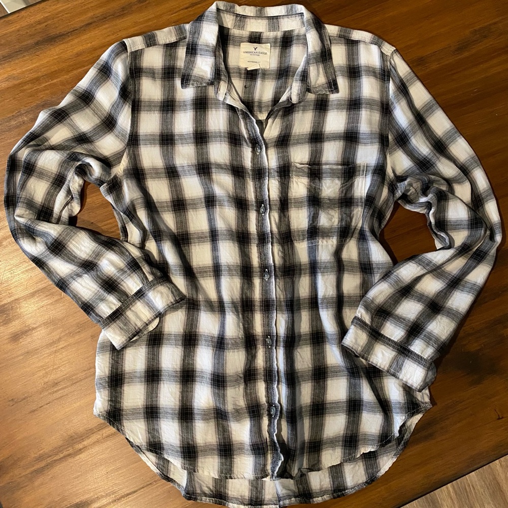 American Eagle Button Down Shirt